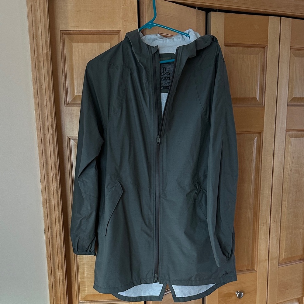 Prana Olive Green Lightweight Hooded Rain Jacket